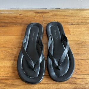 Massimo Dutti Black Leather Flip Flops Sandals
